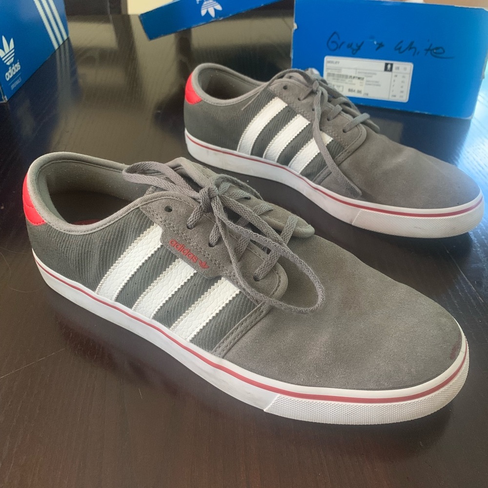 Adidas Seeley Skate Shoes (Gray/Red/White)